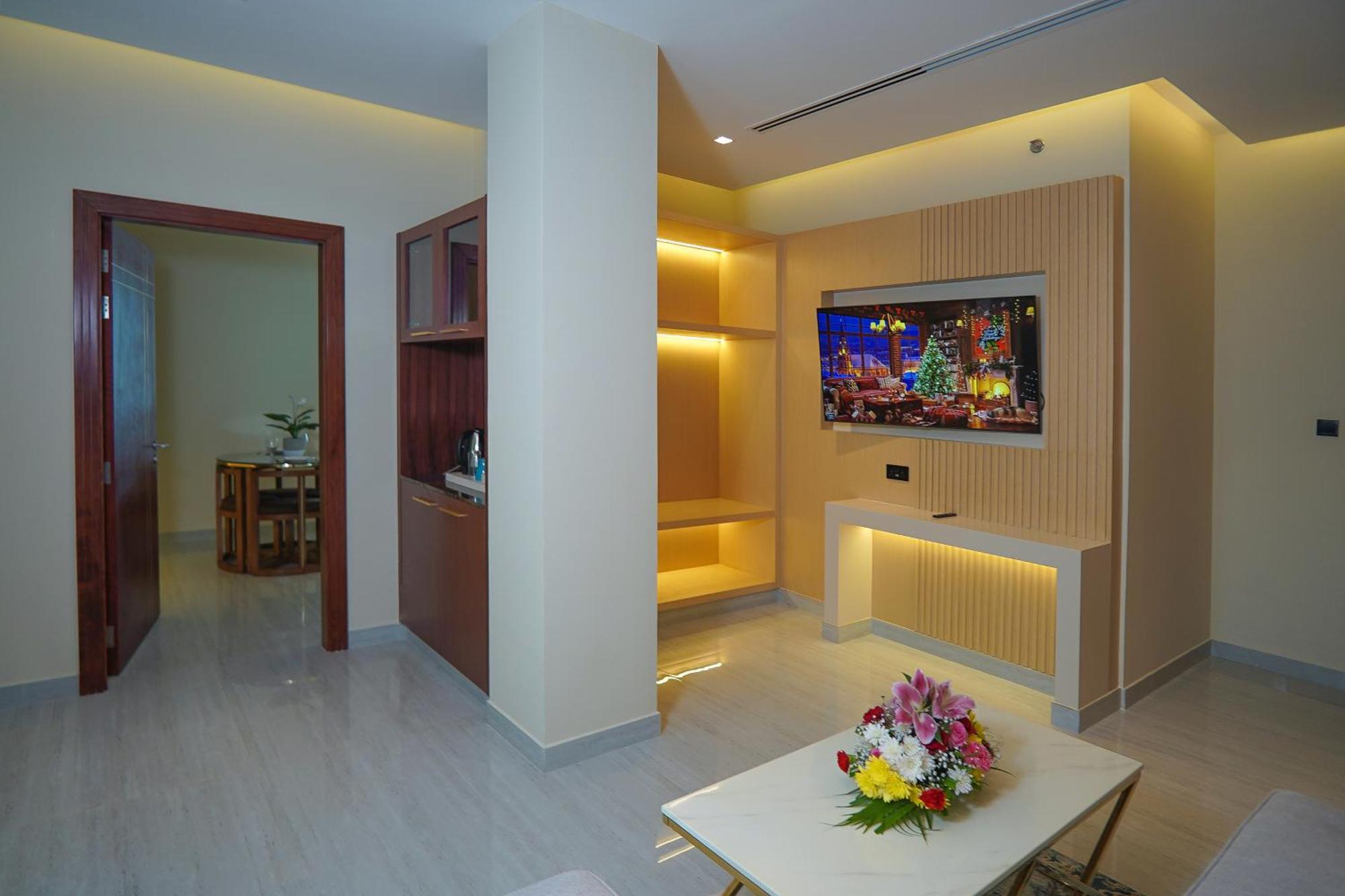 Concorde Creek View Hotel Bur Дубай Екстериор снимка