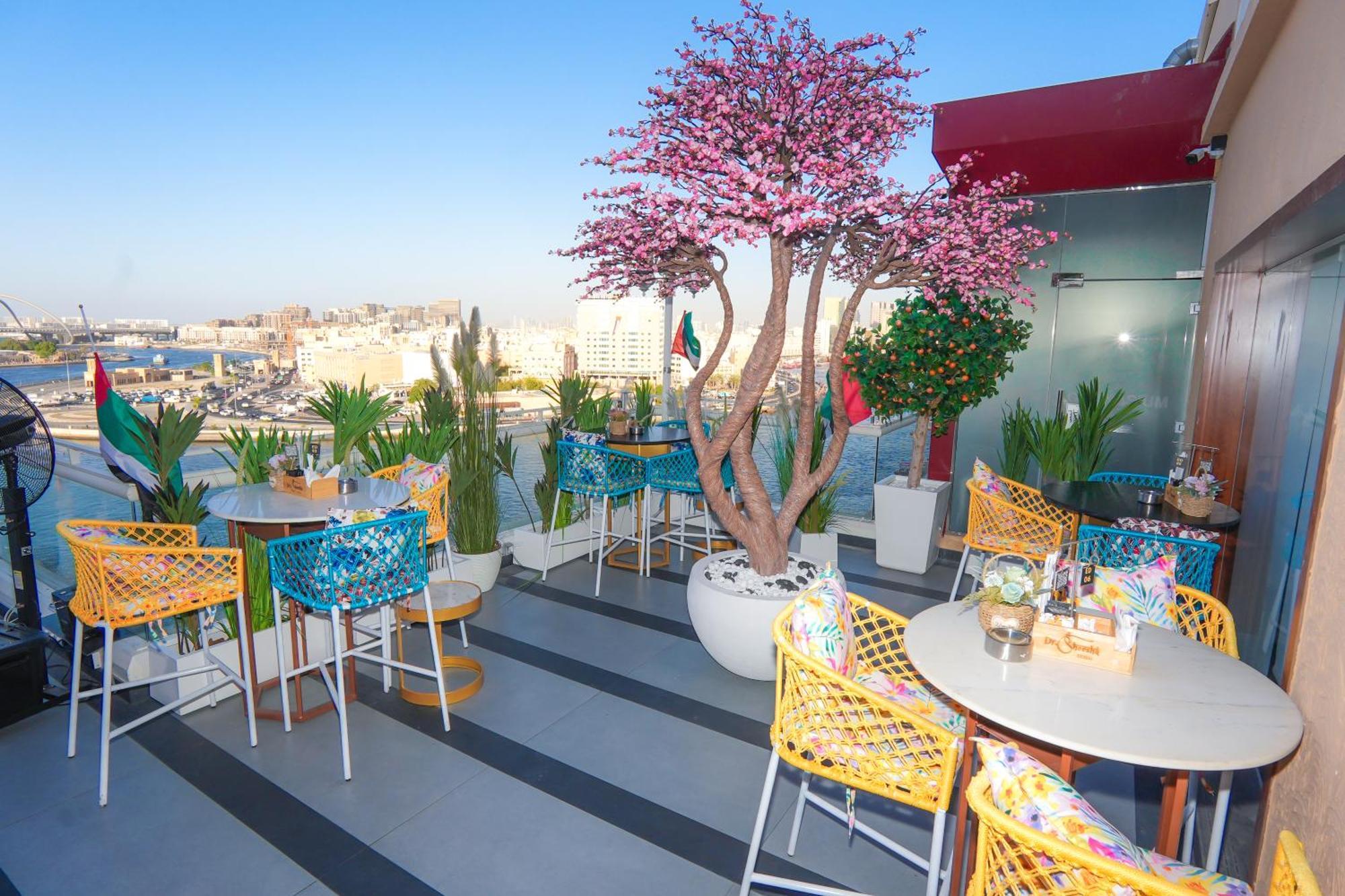 Concorde Creek View Hotel Bur Дубай Екстериор снимка