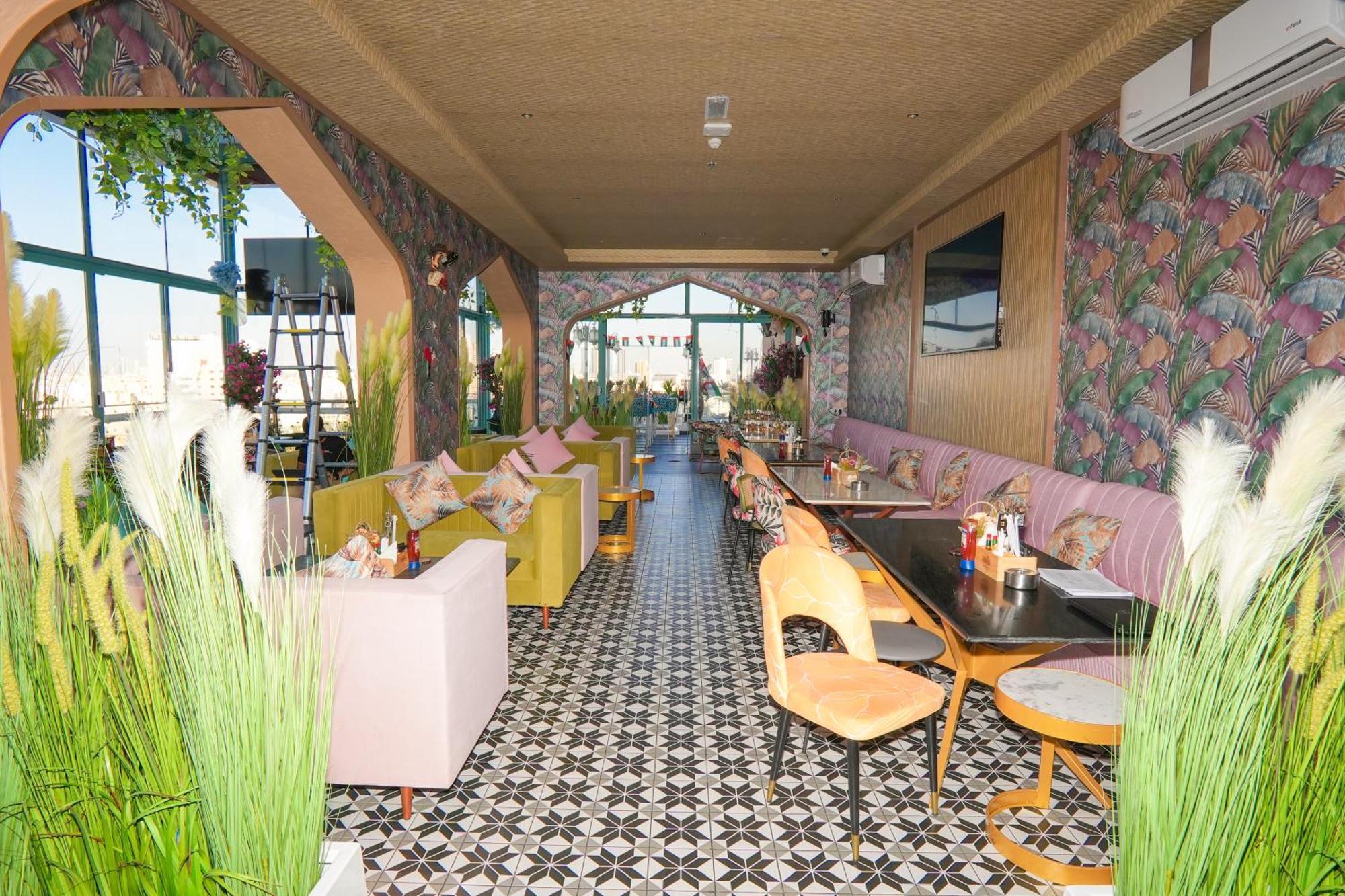Concorde Creek View Hotel Bur Дубай Екстериор снимка